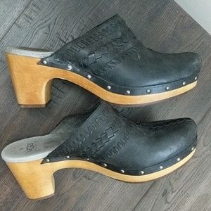 Ugg Australia clogs